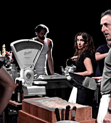 Javier Tolosa en el reparto de "La Cocina", dirigida por Segio Peris Mencheta